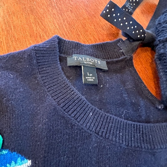 Novelty Sweater and Beanie Set - Picture 5 of 5